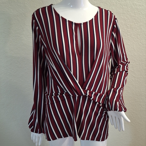 Mi lieux Top - Picture 1 of 9